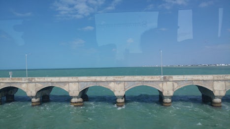 Progreso bridge