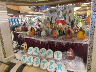 Easter egg display