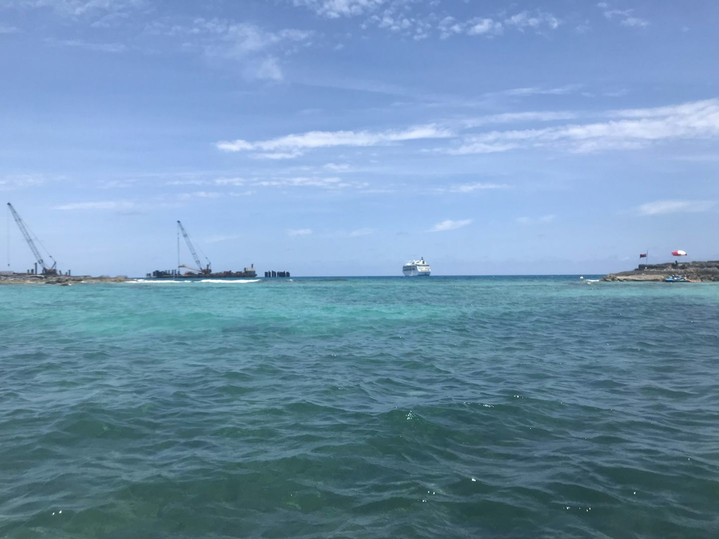 View feom tne water whole Snorkling at Cococay