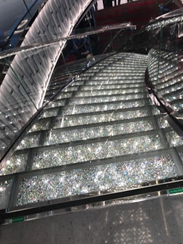 These stairs are so gorgeous!!