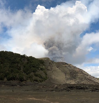 From Kilauea Iki Crater the plume of the Kilauea Caldera on May 4, 2018