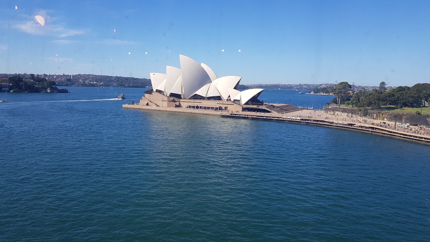 Sydney Opera House during the day.