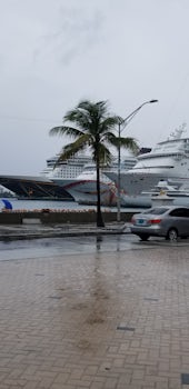 Rainy Day in Nassau