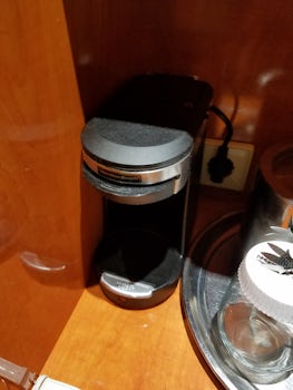 This is the kind of coffee maker in the cabin.  I thought I'd use it a