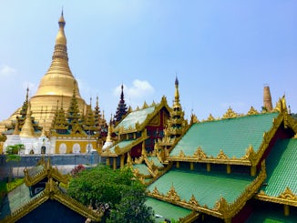 Shwedagon Pagoda, Yangon Myanmar. An unforgettable experience. A visit to t