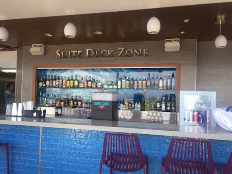 Suite Only Bar area