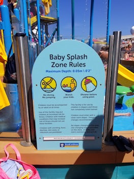 sign for smaller area requiring kids only with diapers in this area.
