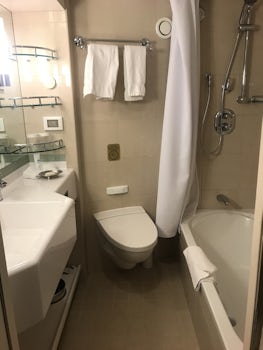 Bathroom in Mini-Suite L223