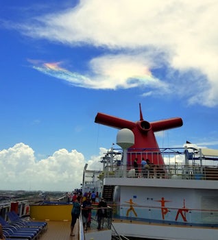 "Fire rainbow" just before departure