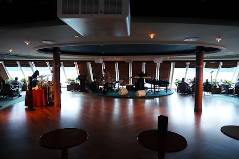 Pacific lounge