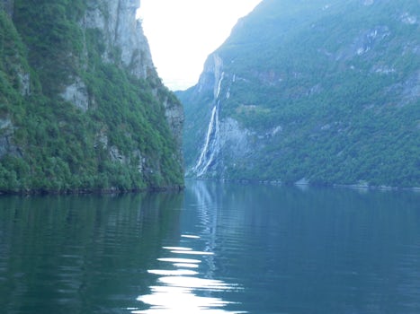 Sailing thru the fjords
