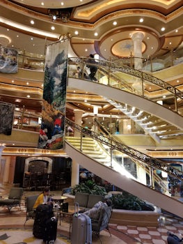 The Ruby Princess Piazza