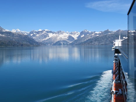 Plying the waters of Glacier Bay