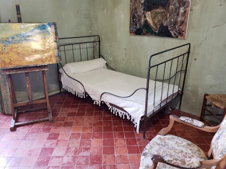 Van Gogh's bedroom