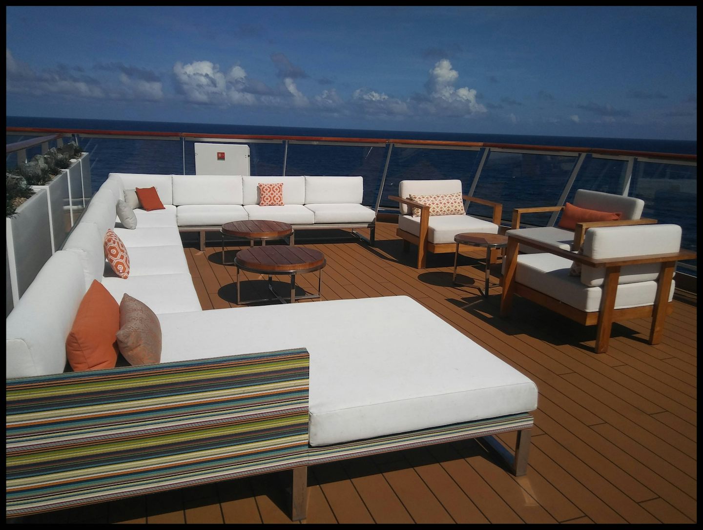 Sun Lounge Deck