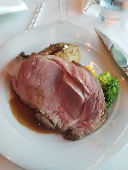 Prime Rib served in the Seven Seas dining room