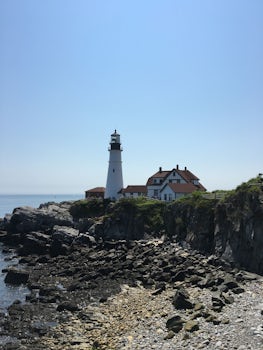 Portland lighthouse. We rented bicycles from Encyclopedia  and did the 3 li