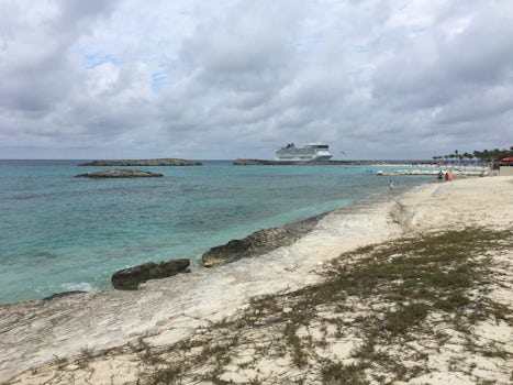 Beaches of Great Stirrup Cay with anchored Norwegian Epic.
