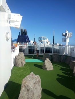 Mini golf, on a ship, yep they did it, and it was great family fun!