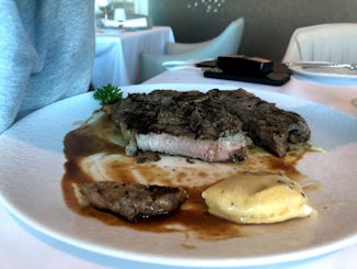 Requested "Medium" T-bone steak at Haven restaurant, seems fully cooked to me