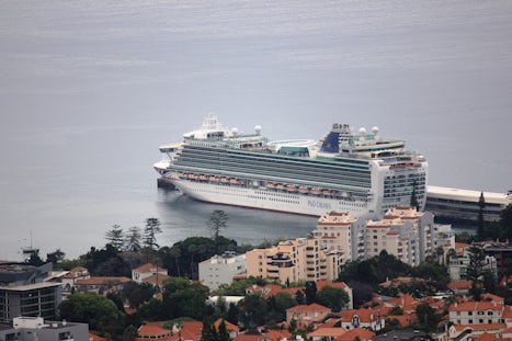Ventura docked at Maderia