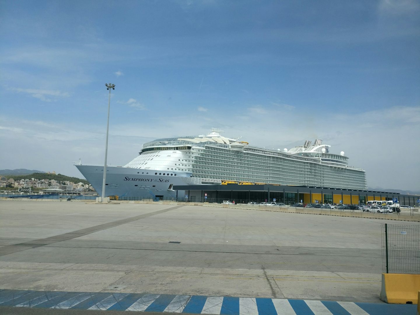 Symphony of the Seas docked in Palma de Mallorca
