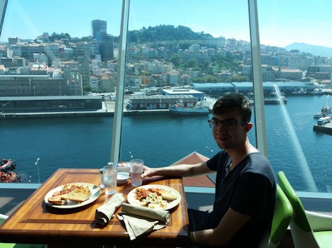 Windjammer lunch in Vigo