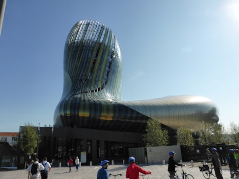 The Cite du Vin wine museum at Bordeaux.