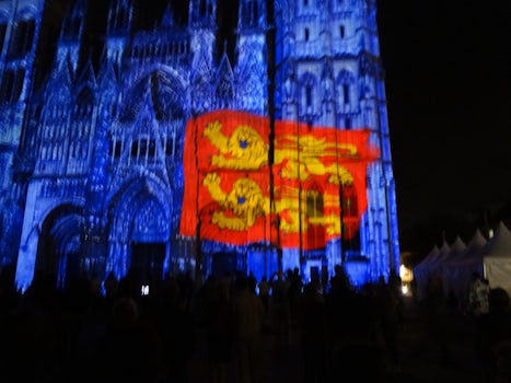 light show on Rouen's Cathedral