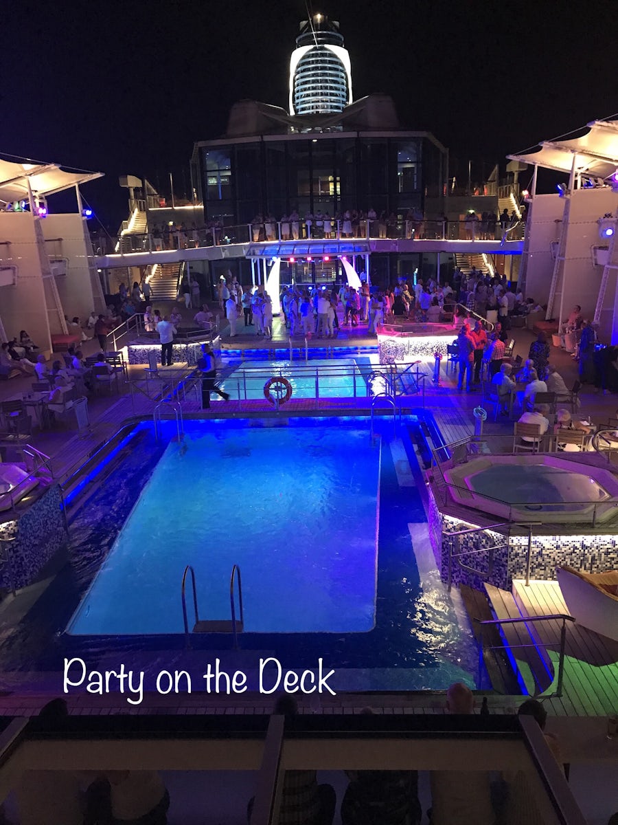 Party on the deck