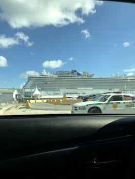 Arriving in the port of Miami and seeing the ship!
