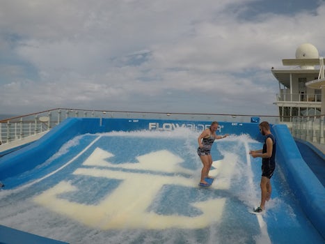 Trying the flowrider...not bad for a first timer!