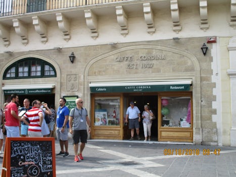 Vew of famous Cordina café on Republic Street