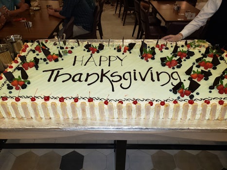 Thanksgiving day cake