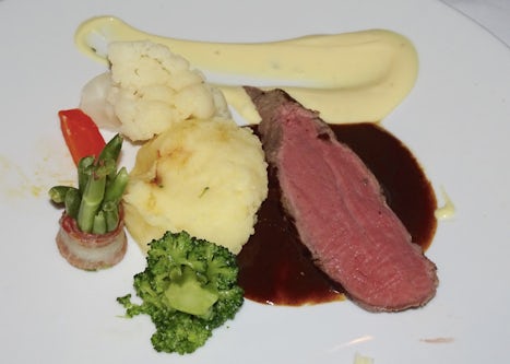 Chateaubriand - perfect and delicious!
