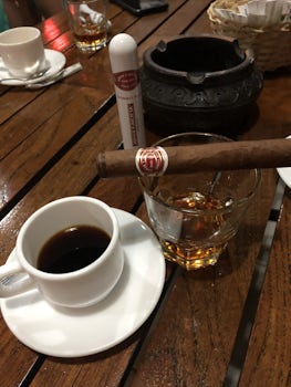 Cofee, cigars and rum