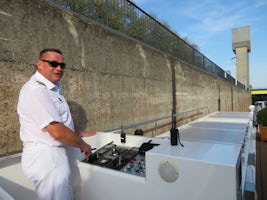 The captain taking us through the first of what was to be 76 locks.