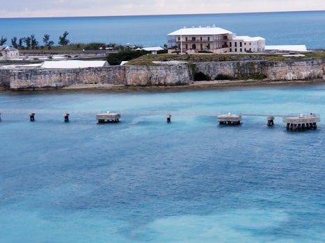 Bermuda, commissioner's house and fort, now a museum