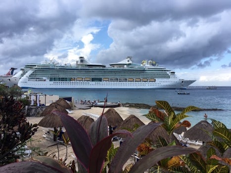 Brilliance of the Seas seen from Cozumel