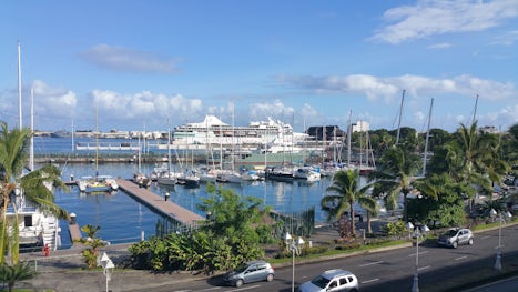 PG at port papeete