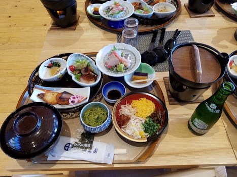 Lunch in Sengan en, Kagoshima