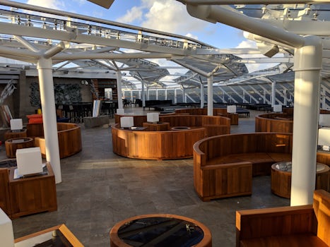 Yacht Club Pool Deck