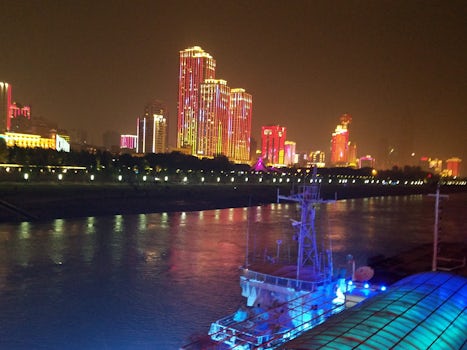One of many beautiful cities along the Yangtze River I told you Charlie
