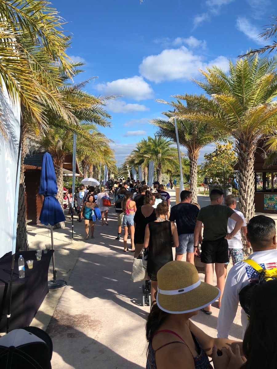 Line leaving Great Stirrup Cay