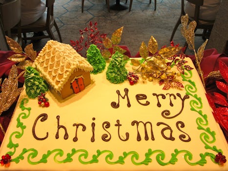 Pastry chefs went the extra mile with decorative pastries in Horizon Court!