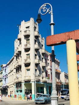More architecture in Havana