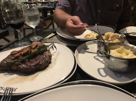 Porterhouse steak at Chop’s Grill