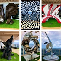 Concourse featuring sculpture