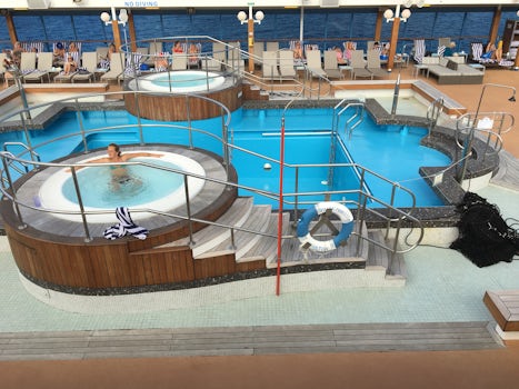 Pool (drained) and hot tubs
