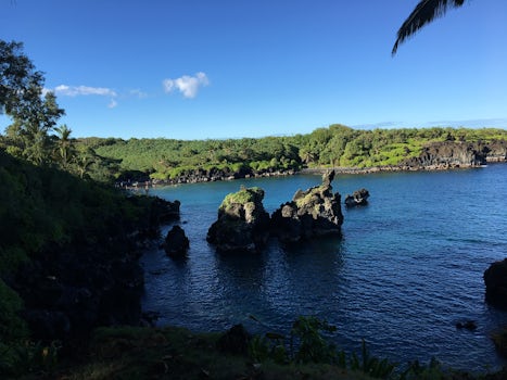 Maui beach lookout point 